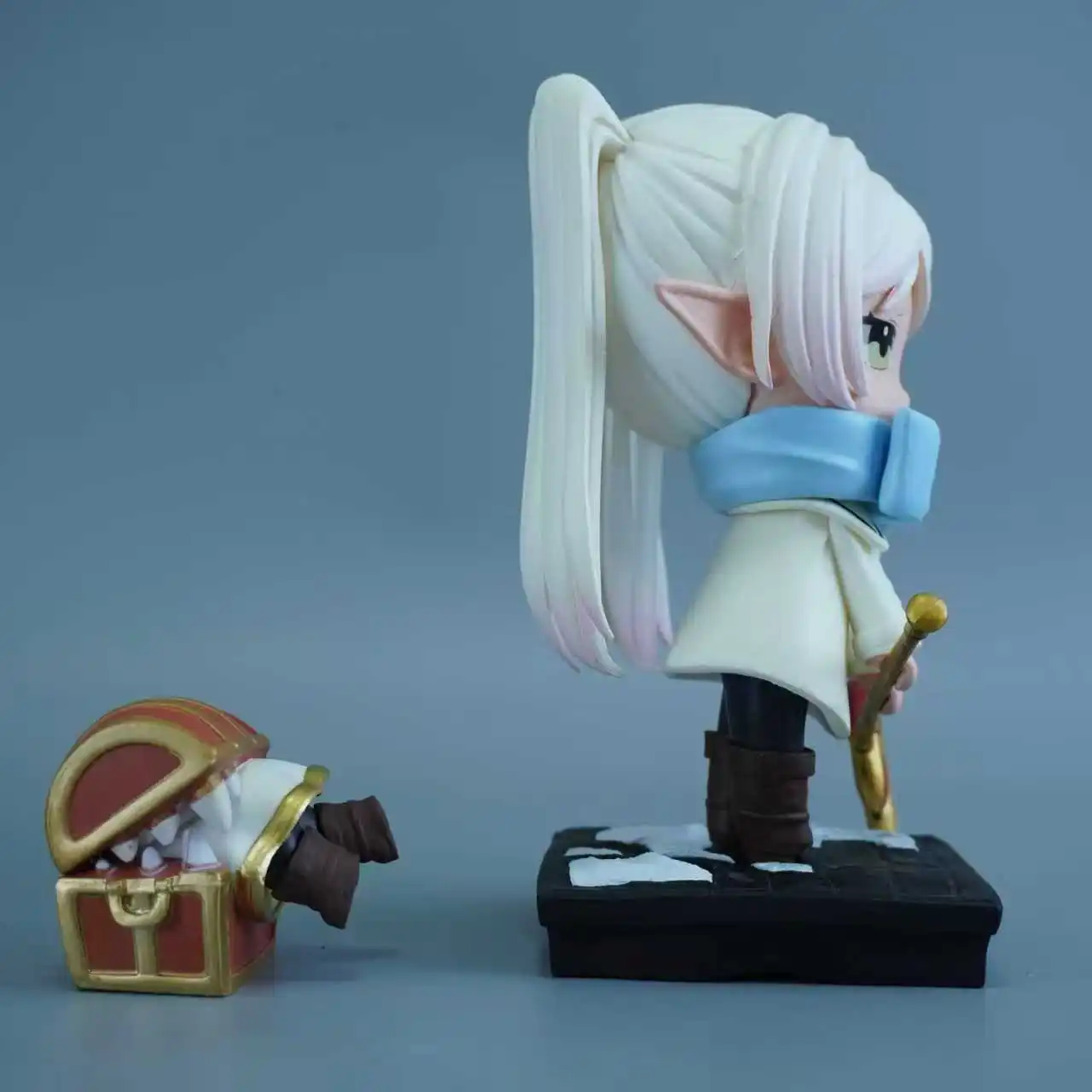 Figurine Frieren PVC 17cm Statue — détail 4